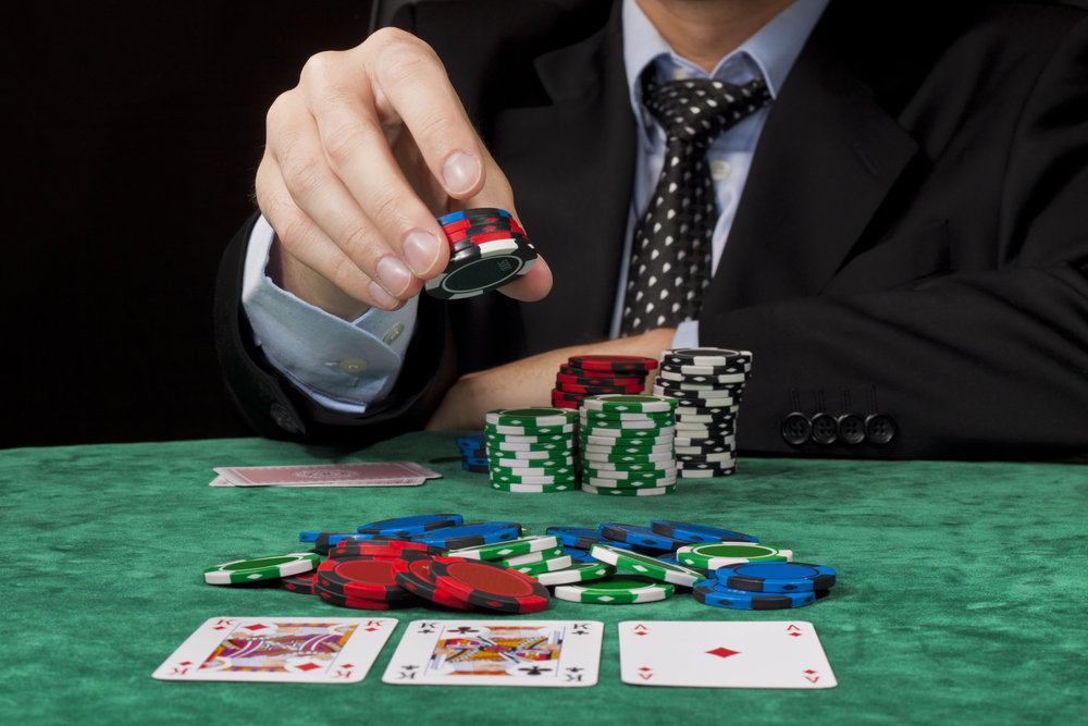 video poker betting strategy