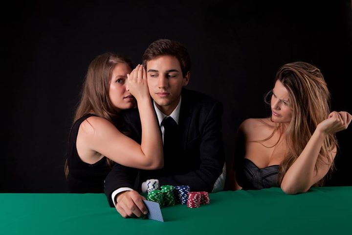 Своевременный фолд с карманной парой в покере
