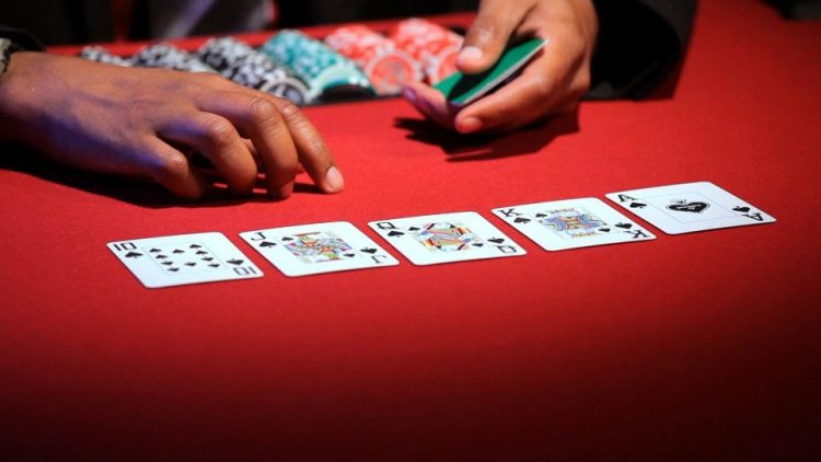 тонкости игры в онлайн покер